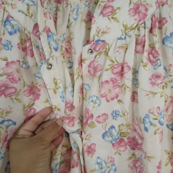 SimplyBasic Vintage 80s‎  Women Floral Quilted V-Neck Nightgown Medium - Picture 5 of 13